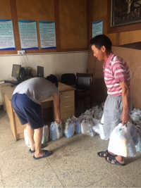 三伏高温送清凉  致敬一线安博线上平台人